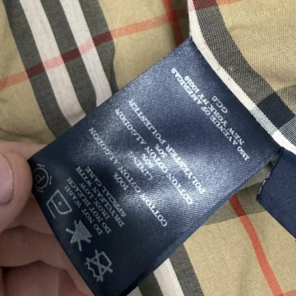 Burberry London Red Hooded parka Barn Jacket Nova Check Lining Womens Coat - Picture 9 of 10